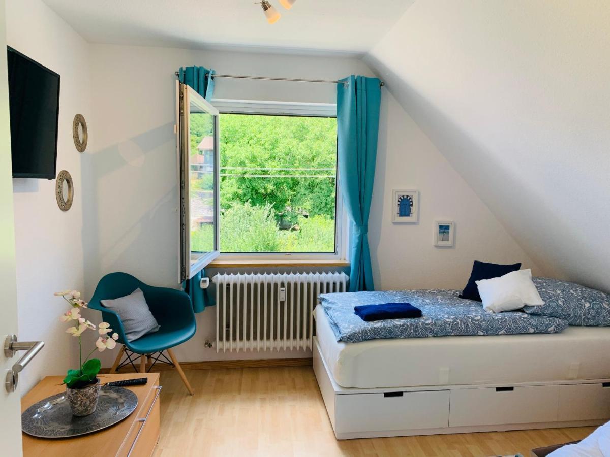 Ferienwohnung Liesel - Kuche, Bad, Wlan, 3 Schlafzimmer, Parkplatz Malterdingen Esterno foto